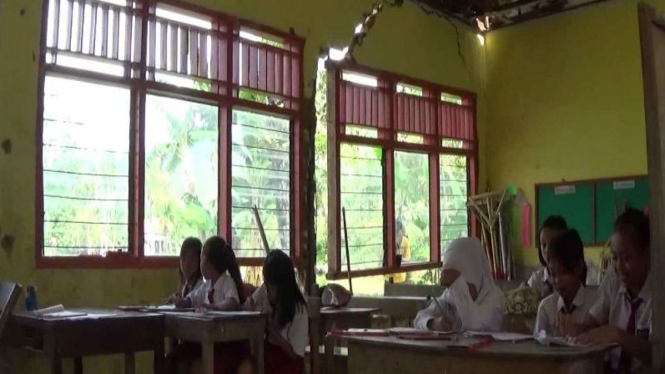 Sekolah rusak di Sumenep, Madura