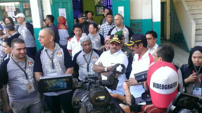 Gubernur Banten Rano Karno memantau pilkada serentak di Tangsel