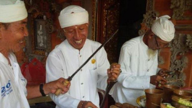 Ritual Tumpek Landep di Bali