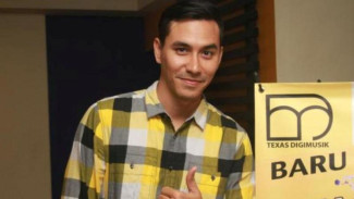 Darius Sinathrya Pamer Film Horor 'Night Bus'
