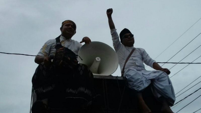 Aksi warga menolak kehadiran FPI di Purwakarta
