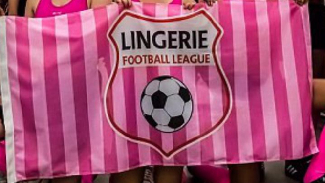 Liga Sepakbola Lingerie Inggris.