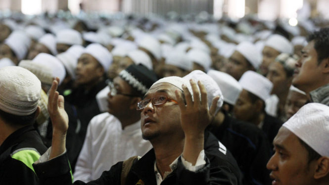 Ribuan Umat Muslim Ikuti Maulid Nabi di Istiqlal