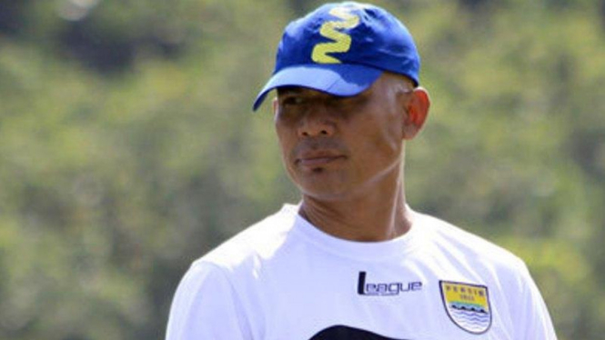 Asisten Pelatih Persib Bandung, Herrie Setiawan