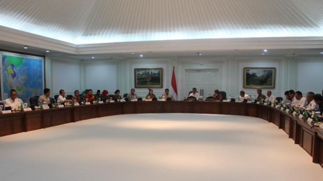 Sidang kabinet di kantor presiden, 17 Desember 2014