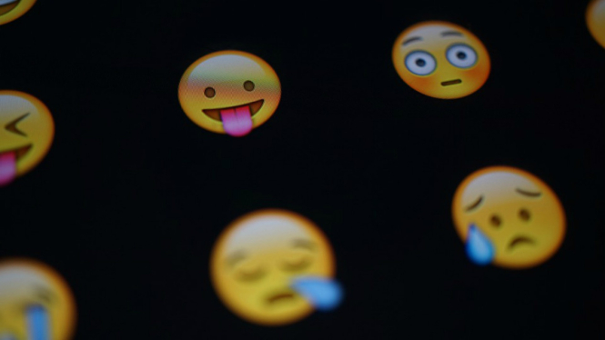 Ada Emoji Wanita Berhijab Di Iphone Viva