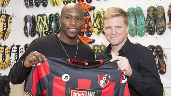 Penyerang Baru Bournemouth, Benik Afobe