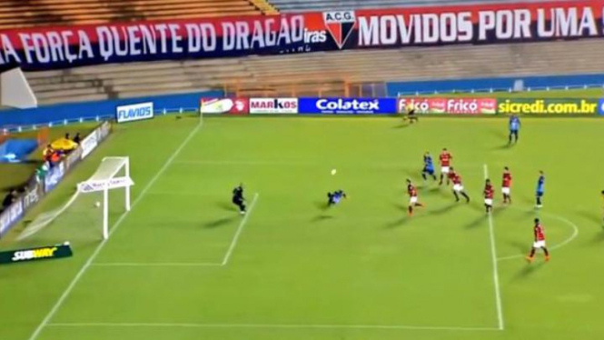 Gol tendangan salto striker Brasil Wendell Lira