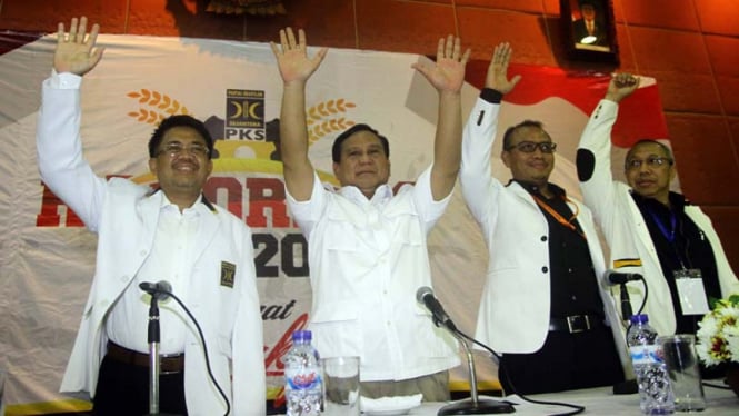 Prabowo Hadiri Rakornas PKS 2016