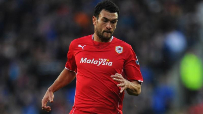 Bek Liverpool, Steven Caulker