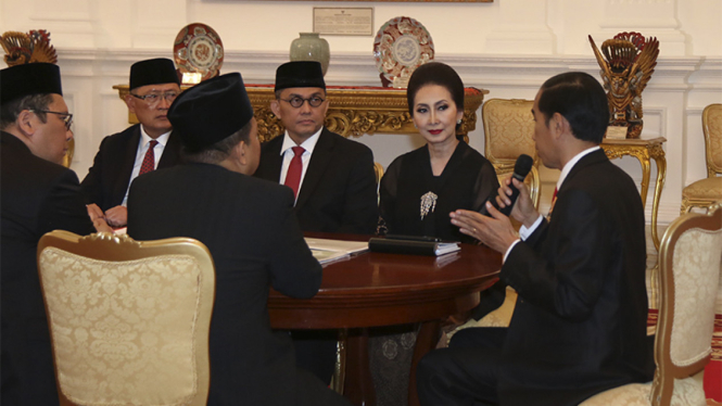 Presiden Jokowi saat berbicara dengan pengurus KEIN