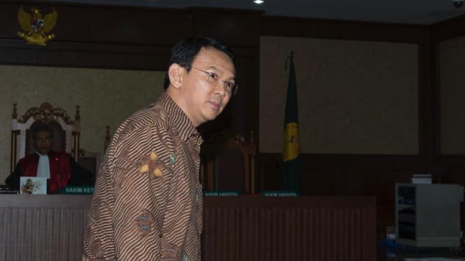Gubernur DKI Jakarta Basuki Tjahaja Purnama di Pengadilan Tipikor