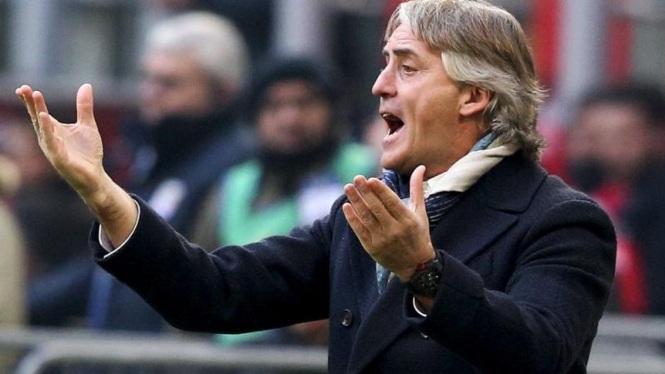 Pelatih Inter Milan, Roberto Mancini.