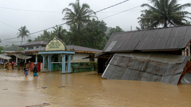 Banjir Solok Selatan