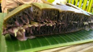 Fakta di Balik Nikmatnya Martabak Manis