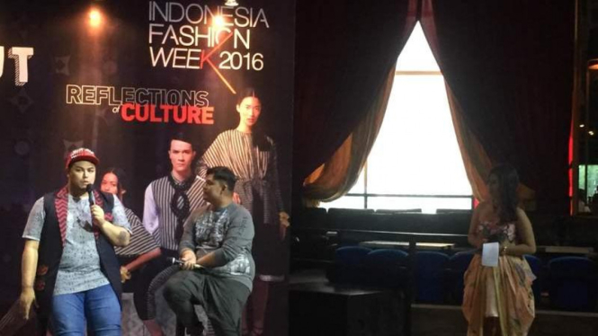 Show Director Indonesia Fashion Week 2016, Ivan Gunawan