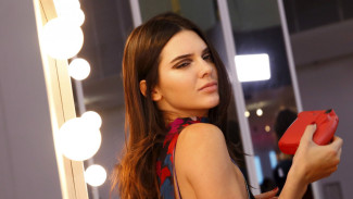 Kendall Jenner Jadi Host America's Next Top Model?
