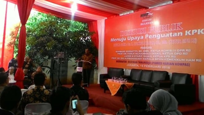 Mahfud MD dalam diskusi soal penguatan KPK, Jakarta (16/2/2016)