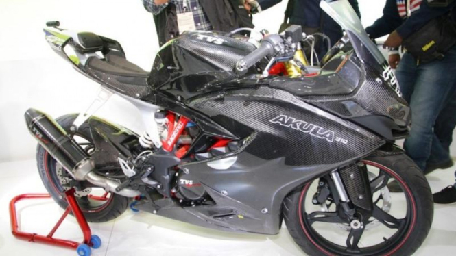 TVS Akula 310