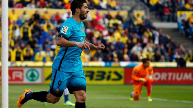 Penyerang Barcelona, Luis Suarez
