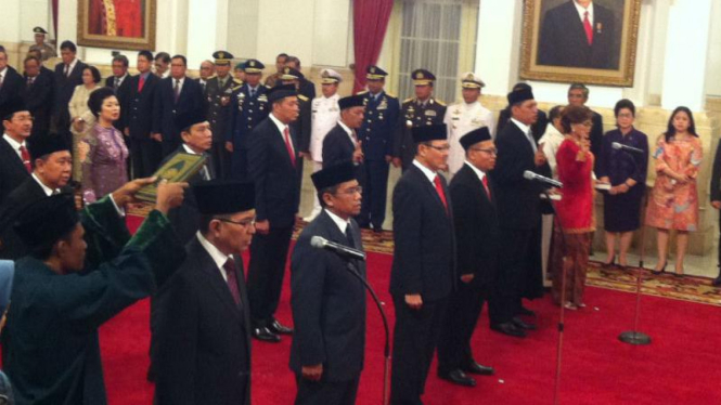 Presiden Jokowi melantik Dewan Pengawas BPJS