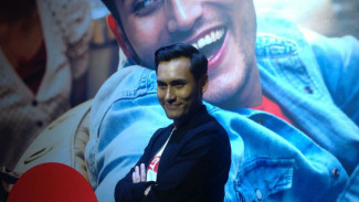 Arifin Putra Merasa Mirip James Bond