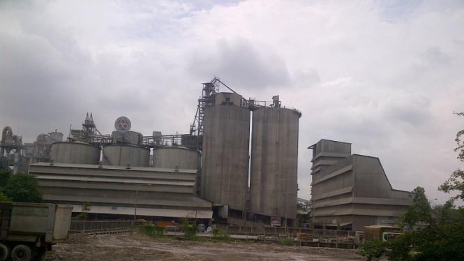 Pabrik PT Indocement Tunggal Prakarsa Tbk di Citeureup, Bogor, Jawa Barat