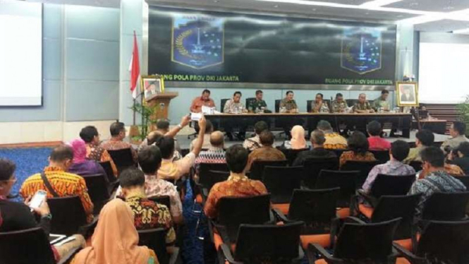 Rapat penertiban Kalijodo di Balai Kota Jakarta