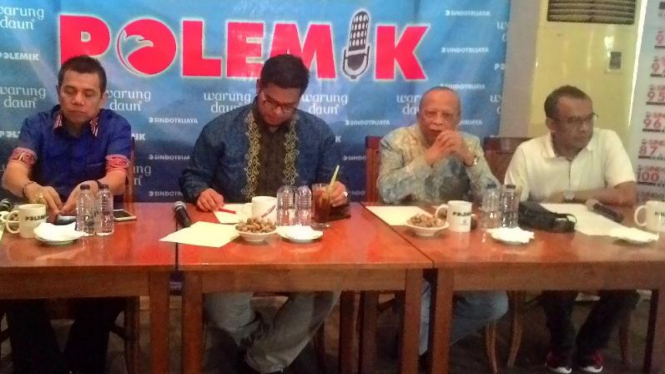 Diskusi tentang kondisi sepakbola Indonesia di Jakarta, Sabtu, 27 Februari 2016.