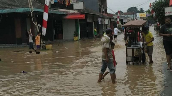 Banjir di Pondok Gede Permai.