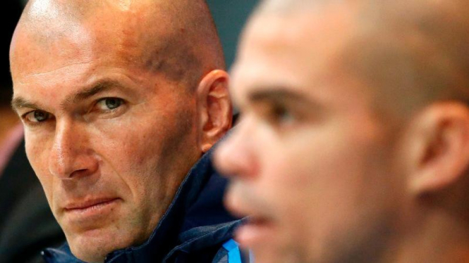  Pelatih Real Madrid, Zinedine Zidane.