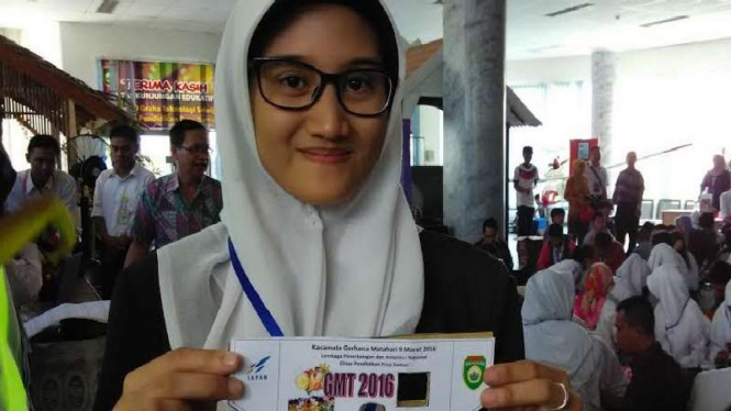  Putri Sabila, berulang tahun tepat saat Gerhana Matahari Total 2016