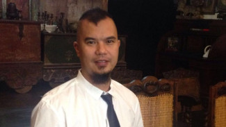 Ahmad Dhani Cari Uang untuk Biaya Melahirkan Mulan Jameela