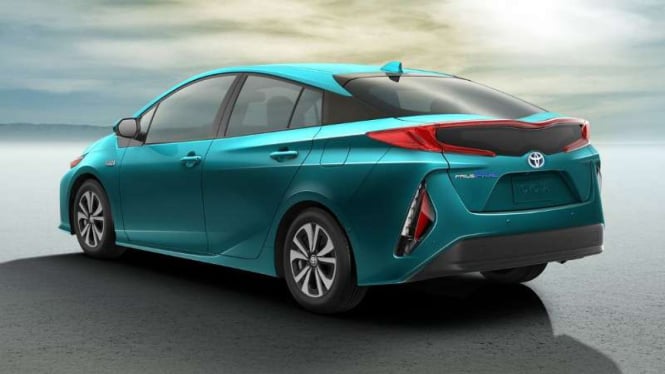 Toyota Prius Prime.