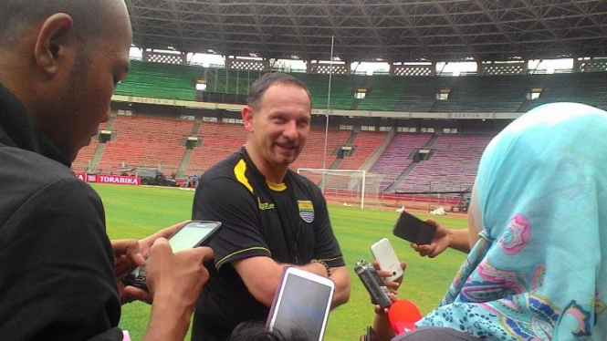  Pelatih Persib Bandung, Dejan Antonic.