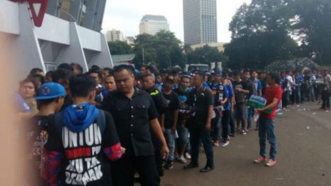 Suporter Persib Bandung di Stadion Utama Gelora Bung Karno