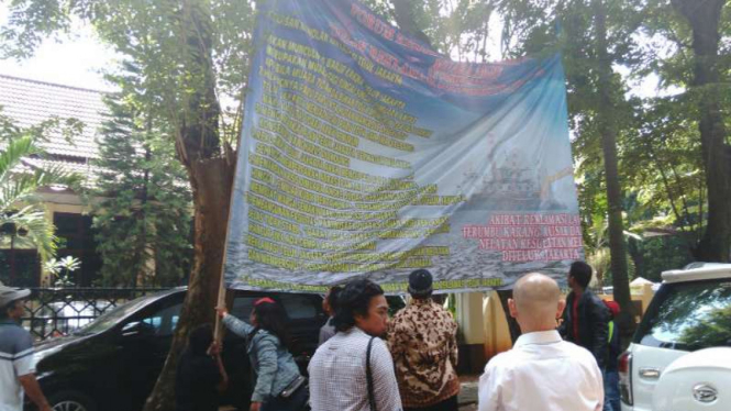 Demo nelayan tolak reklamasi Teluk Jakarta di PTUN Jakarta
