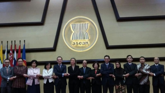 Kunjungan Komisi Eropa ke Gedung Sekreatriat ASEAN, Jakarta Selatan, Sabtu, 9 April 2016.