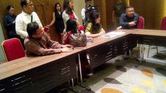 Hadirkan Dokter Asing, Diskusi Kesehatan Digerebek