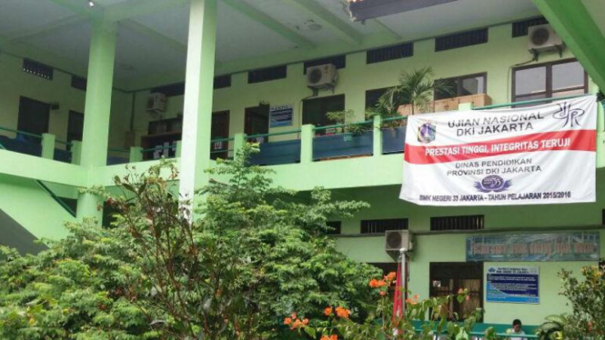 SMK 33 Kelapa Gading Jakarta