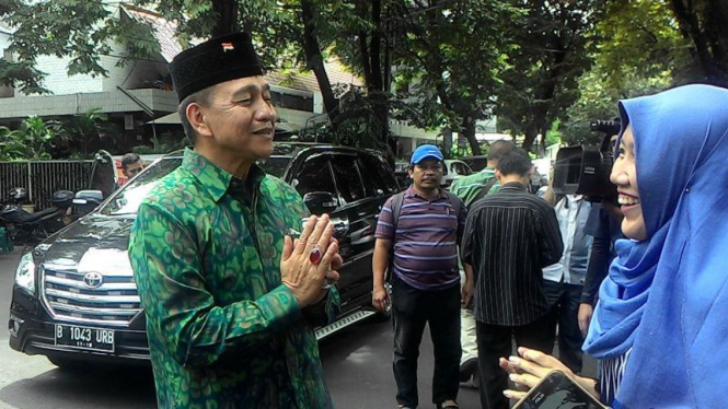 Bakal Cawagub DKI Irjen Pol Benny Mokalu