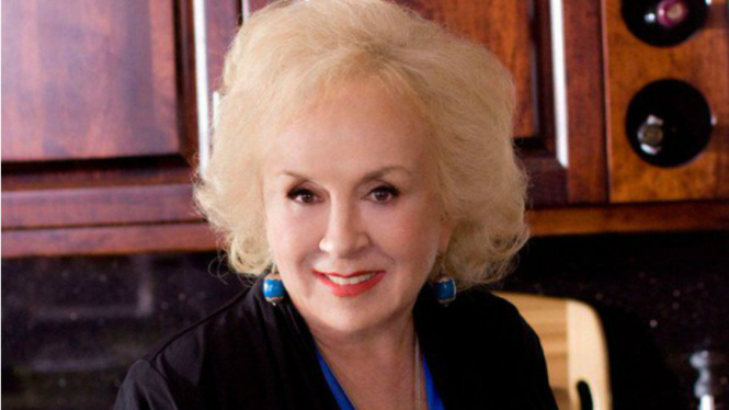 Mendiang Doris Roberts