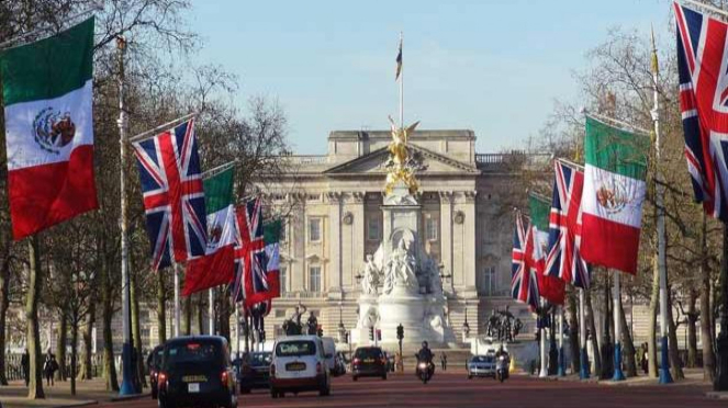 Istana Buckingham.
