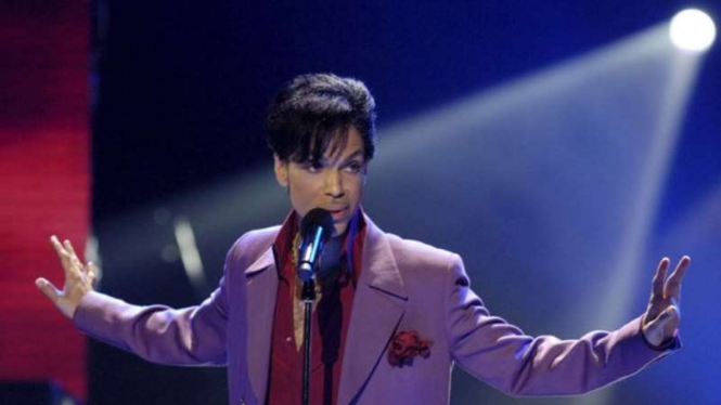 Penyanyi Prince meninggal dunia