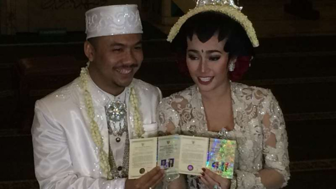Ratu Felisha resmi menikah