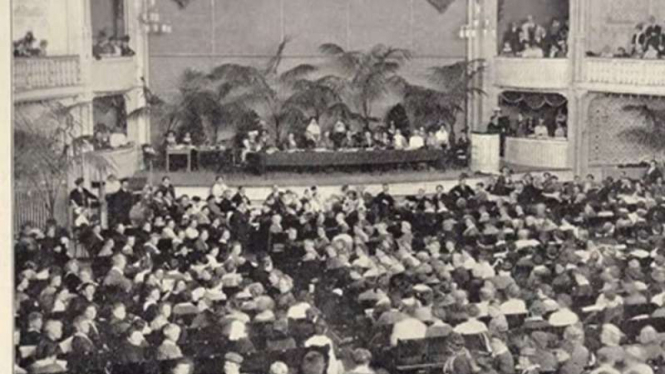 Kongres perempuan internasional di Den Haag, Belanda, 1 Mei 1915.