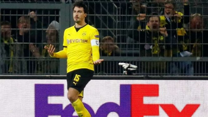 Pemain belakang Borussia Dortmund, Mats Hummels.