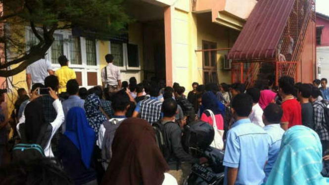 Suasana di kampus Universitas Muhammadiyah Sumatera Utara (UMSU)
