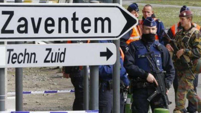 Bandara Zaventem, Brussels, Belgia. Meski dibuka untuk umum tetap dijaga ketat