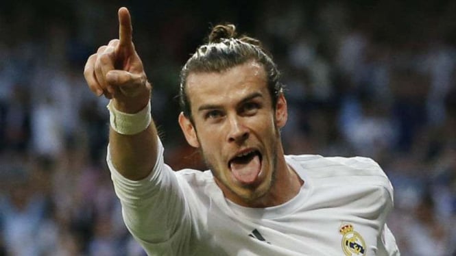 Penyerang Real Madrid Gareth Bale merayakan gol ke gawang Manchester CIty